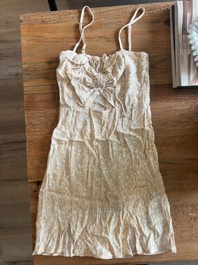 Women's stars Cream Floral Tie-Front Sundress